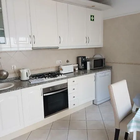 アパート Cabanas - 2 Bed, 2 Bath - Central Location カバナス・デ・タビラ